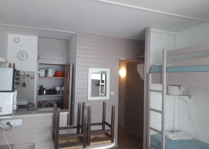 Apartmán Confortable Avec Balcon Et Casier A Skis, 4/6 Personnes, Au Pied Des Pistes - Fr-1-602-40